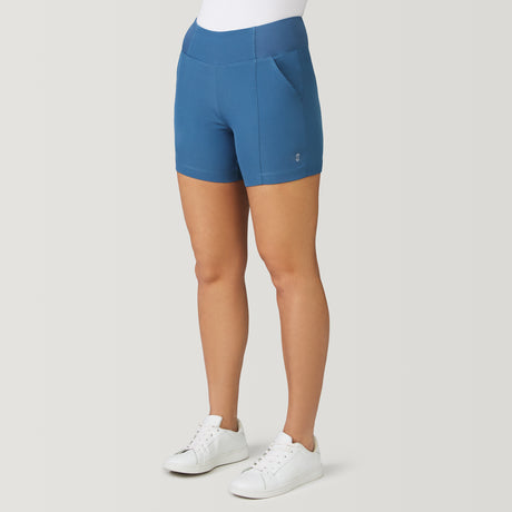 [Model is 5’9” wearing a size Small.] Women's Free 2 Explore Hybrid Short - Sage Steel #color_sage-steel
