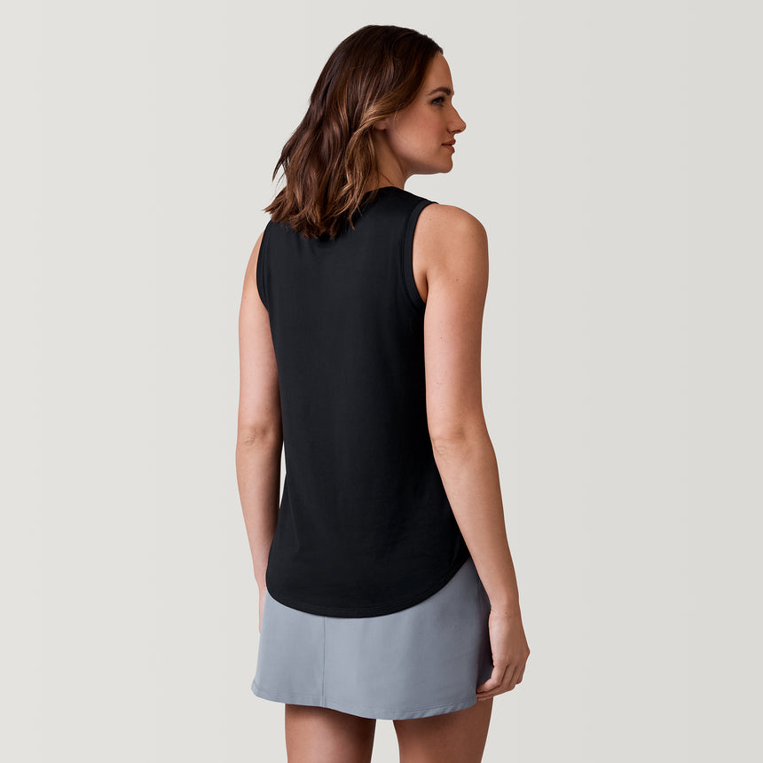 [Emily is 5’9” wearing a size Small.] Women's Microtech® Chill Long Tank Top - Black - S #color_black