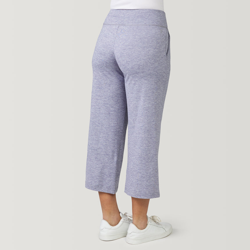 [Model is 5'8" wearing a size Small] Women's Cloud Knit Wide Leg Cropped Pants - S - Medium Grey #color_medium-grey