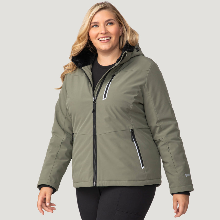 [Lola is 5'10.5" wearing a size 1X.] Women's Plus Size FreeCycle® Thermo Super Softshell® II Jacket - 1X - Vine #color_vine