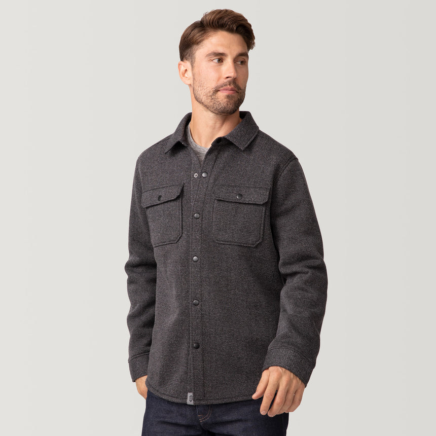 [Matt is 6’2” wearing a size Medium.] Men's Fleece Twill Snap Front Shirt- Black - M #color_black