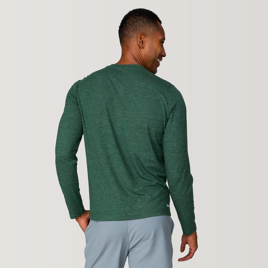 [Anderson is 6'2" wearing a size Medium.] Men's Henley Long Sleeve Shirt - M – CILANTRO #color_cilantro