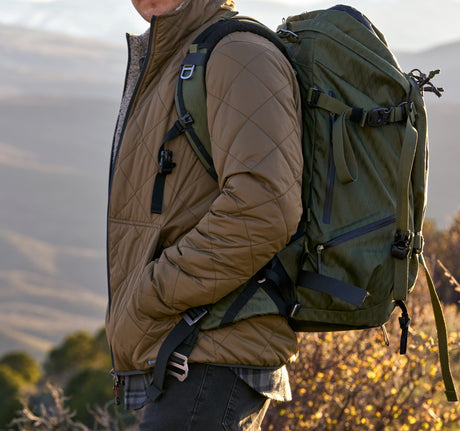 Men's Atlas Quilted Reversible Sherpa Jacket - Bark Brown - M #color_bark-brown