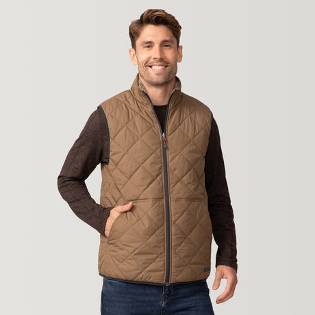 [Matt is 6'2" wearing a size Medium.] Men's Atlas Quilted Reversible Sherpa Vest - S - Bark Brown #color_bark-brown