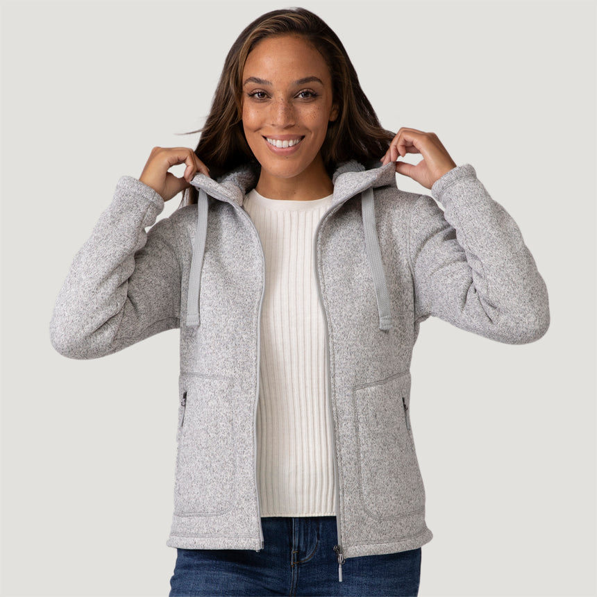 [Shelby is 5'9" wearing a size Small.] Women's Mountain Fleece Jacket - S - Satin Silver  #color_satin-silver