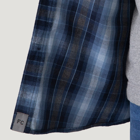 [Vince is 6’1” wearing a size Medium.] Men's Easywear Flannel Shirt - Denim Plaid - M #color_denim_plaid