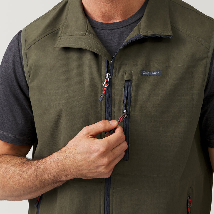 [Justin is 6’1” wearing a size Medium.] Men's Stretch Rip Stop Adventure Vest - M - Dark Olive #color_dark-olive