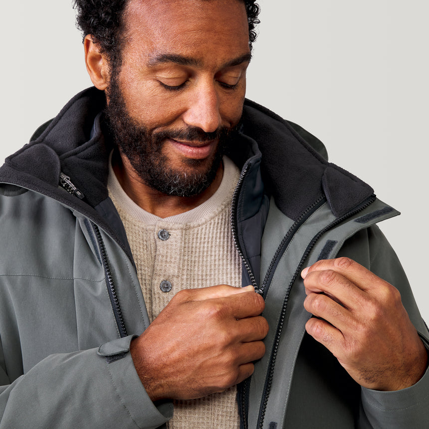 [Jonathan is 6’1” wearing a size Medium.] Men's Ski Patrol 3-in-1 Systems Jacket - Pewter - M #color_pewter