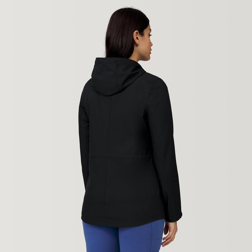 [Michelle is 5’8” wearing a size Small.] Women's X2O Anorak Rain Jacket - Black - S #color_black