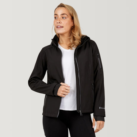 [Chelsea is 5'11.5" wearing a size Small.] Women's Aeris II Super Softshell® Jacket - Black - S #color_black