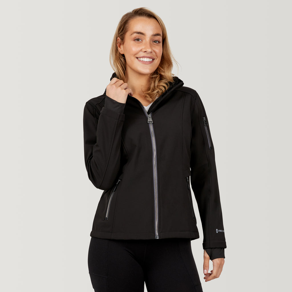 Free country women's softshell 2025 jacket with detachable hood