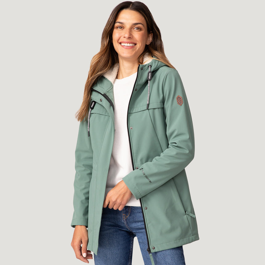 [Olga is 5’9" wearing a size Small.] Women's FreeCycle® Long Super Softshell® Jacket - S - Bayleaf #color_bayleaf