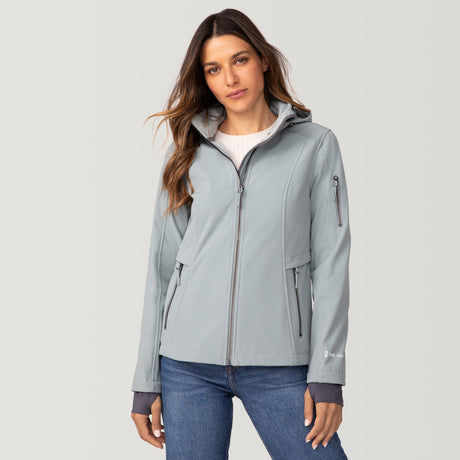 [Olga is 5’9” wearing a size Small.] Women's Aeris II Super Softshell® Jacket - S - Willow - #color_willow