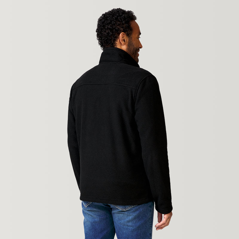 [Jonathan is 6’1” wearing a size Medium.] Men&