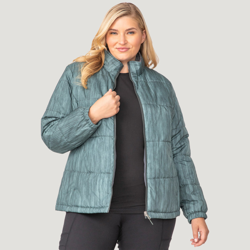 [Lola is 5'10.5" wearing a size 1X.] Women's Plus Size Back of Bell 3-in-1 Systems Jacket - 1X - Willow #color_willow