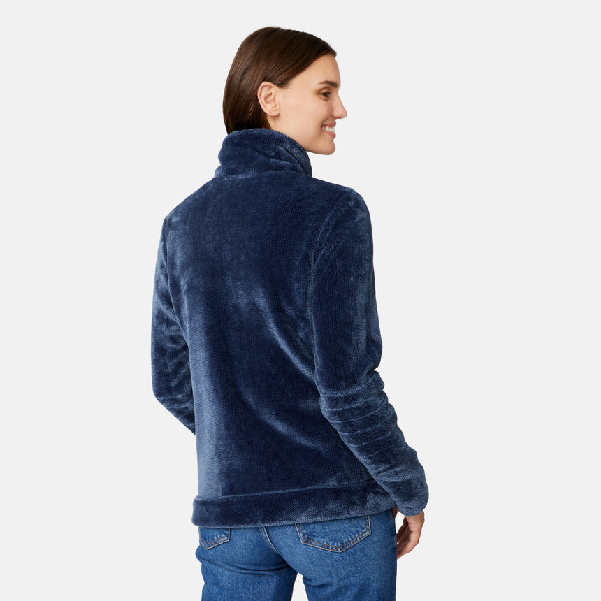 [Jessica is 5'9.5" wearing size S.] Woman wearing a blue Frosted Butter Pile® fleece jacket on a white background
