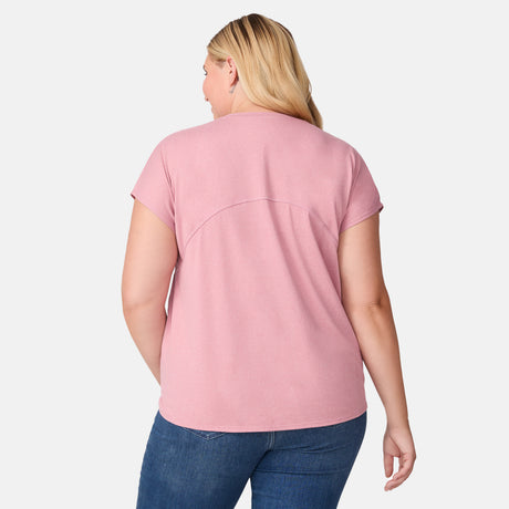 [Lola is 5'10.5" wearing a size 1X.] Women's Plus Size Microtech Chill B Cool Tee - 1X - Rouge #color_rouge