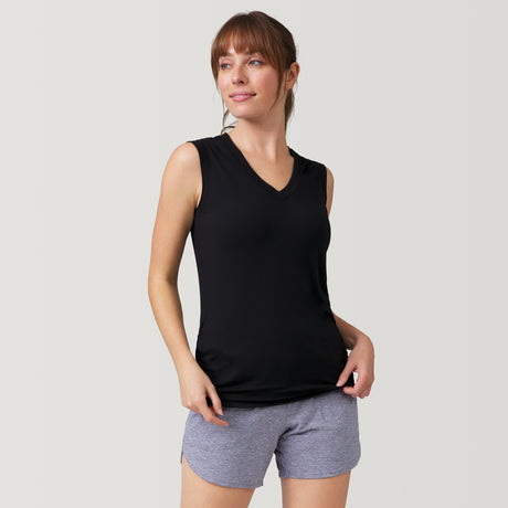 [Melanie is 5'8.5" wearing a size Small] Women's Microtech® Chill V-Neck Tank Top - S - Black #color_black