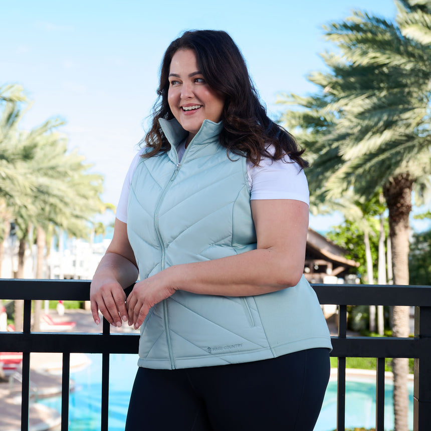 Women's Plus Size Quilted Hybrid Vest