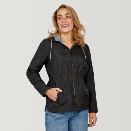 [Chelsea is 5'11.5" wearing a size Small.] Women's Cascade Windshear Jacket- S - Black #color_black