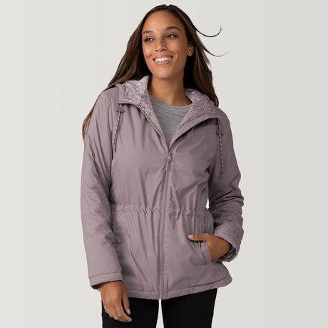 [Shelby is 5'9" wearing a size Small.] Women's Cascade Windshear Jacket- S - Taupe #color_taupe