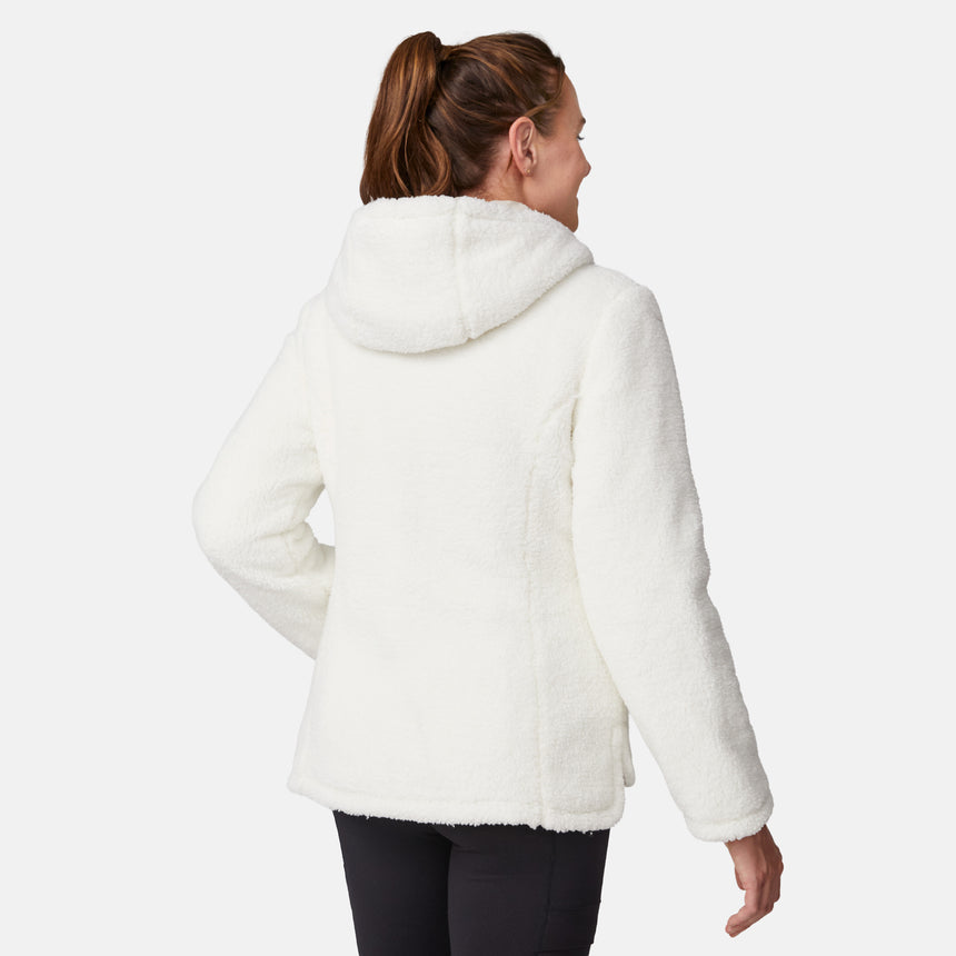 [Emily is 5'9" wearing size S.] Women’s Free Country cream-colored quilted hooded jacket with full-zip closure, drawstring hood, and dual hand pockets—reversible to cozy sherpa for versatile styling and added cold-weather comfort. Styled with jeans for a relaxed, outdoorsy look.