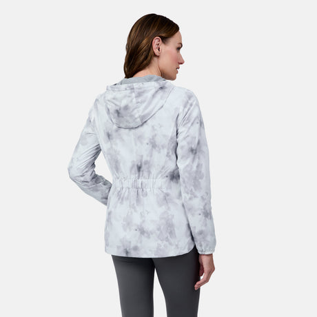 [Emily is 5'9" wearing size S] Woman wearing a light gray tie-dye jacket on a white background