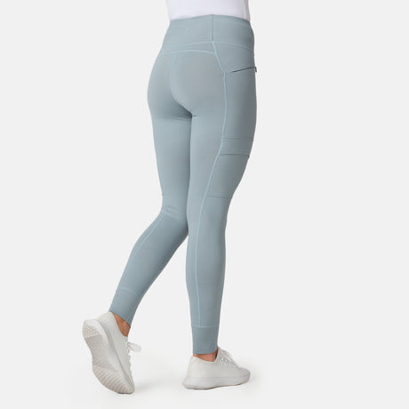 [London is 5'9.5" wearing a size Small.] Women's Trail 2 Town Legging - S - Willow #color_willow