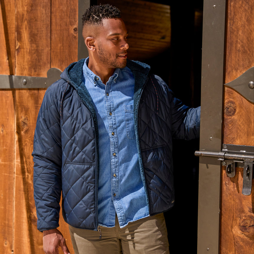 Men's Atlas Hooded Quilted Reversible Sherpa Jacket - Navy #color_navy