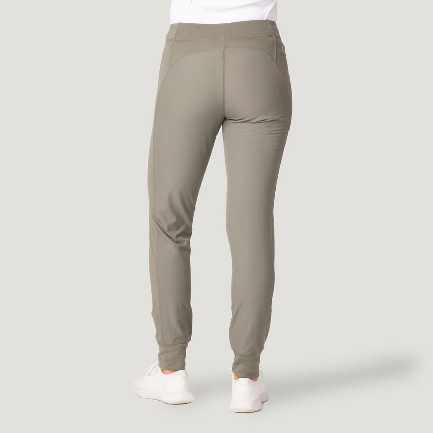 [London is 5'9.5" wearing a size Small.] Women's Venture Out Hybrid Jogger - S - Vine #color_vine