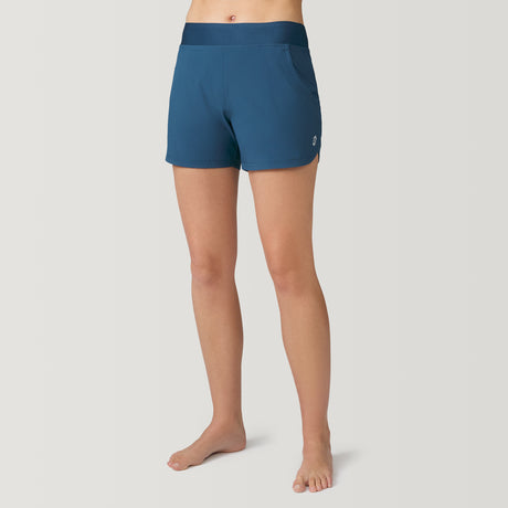 [Model is 5'9" wearing a size Small.] Women's Hybrid Swim Short - S - Slate #color_slate