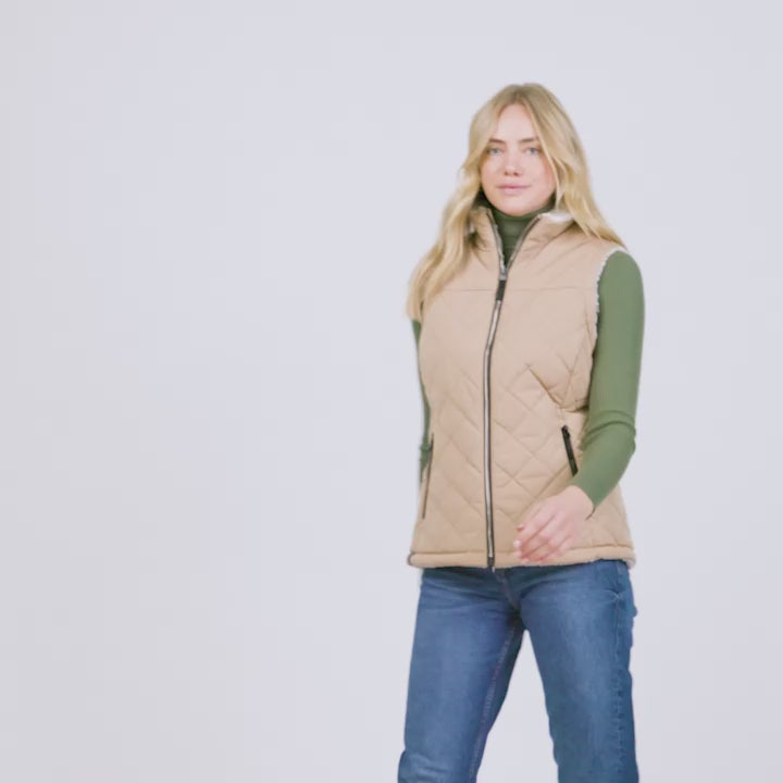 Women's Expedition II Stratus Lite Reversible Vest – Free Country