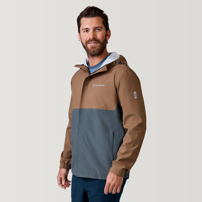 [Zach is 6’2” wearing a size Medium.] Men's Hydro Lite Adirondack Jacket - Pewter/Bark Brown - M #color_pewter-bark-brown