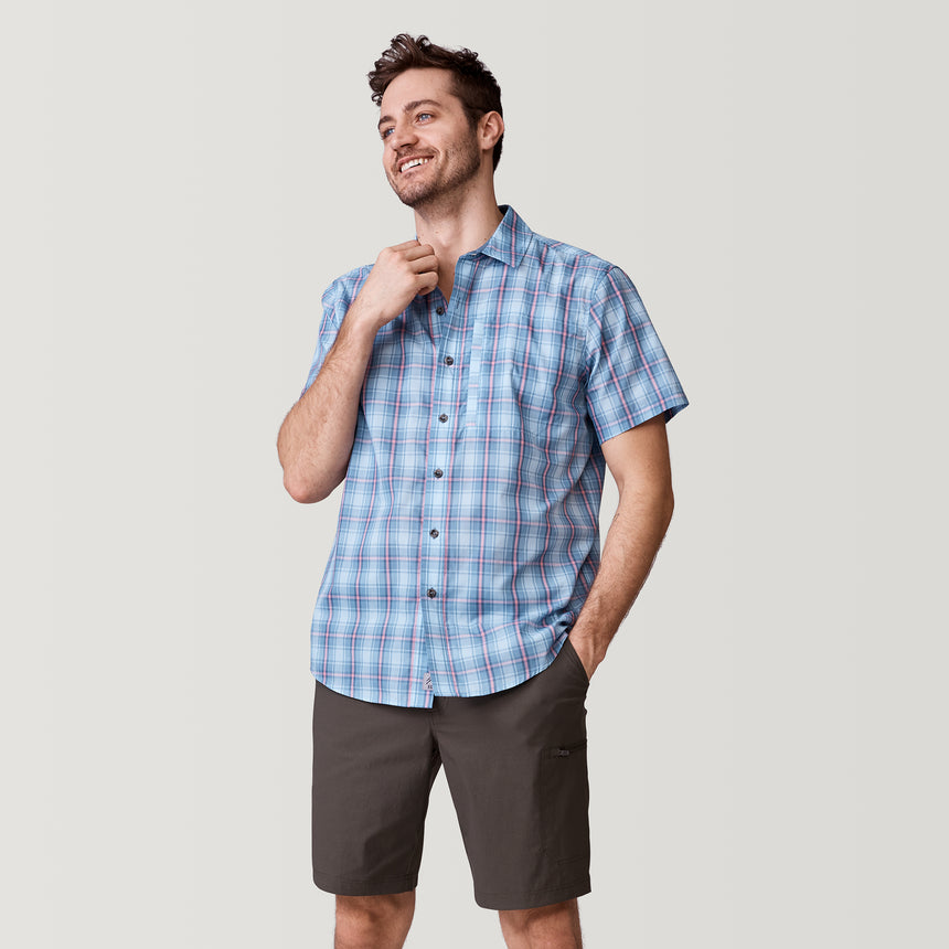 [Will is 6'2" wearing a size Medium] Men's Excursion Short Sleeve Poplin Shirt - Airy Blue - M #color_airy-blue