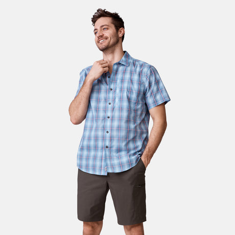 [Will is 6'2" wearing a size Medium.] Men's Excursion Short Sleeve Poplin Shirt - Airy Blue - M #color_airy-blue
