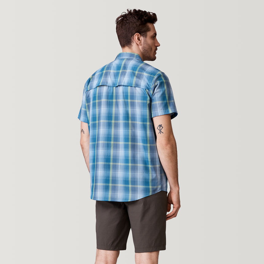 [Will is 6'2" wearing a size Medium] Men's Excursion Short Sleeve Poplin Shirt - Denim Trails - M #color_denim-trails