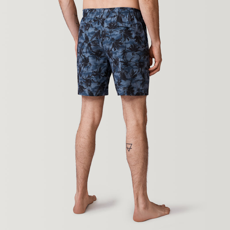 [Model is 6’2” wearing a size Medium.] Men&