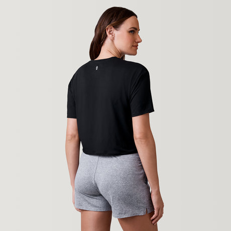 [Emily is 5’9” wearing a size Small.] Women's Microtech® Chill B Cool Crop Top - Black - S #color_black