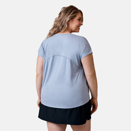 [Angela is 5’10” wearing a size 1X.] Women's Plus Size Microtech Chill B Cool Tee - Grey - 1X #color_grey