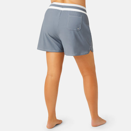 [Model is 5’10” wearing a size 1X.] Women's Plus Size Drawstring Swim Short - Cloud Grey-White #color_cloud-grey-white