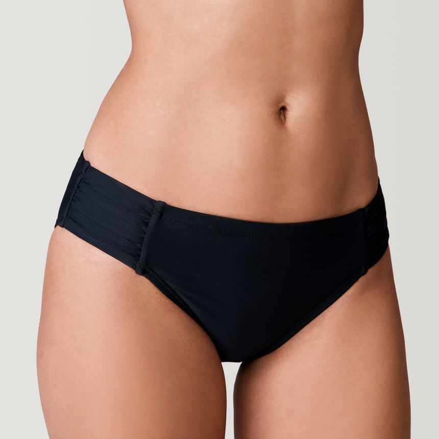 Women's Side Ruched Bikini Bottom - Black #color_black