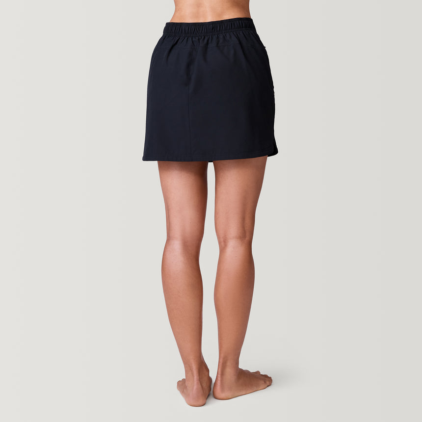 [Model is 5’9” wearing a size Small.] Women's Bermuda Skort - Black - S #color_black