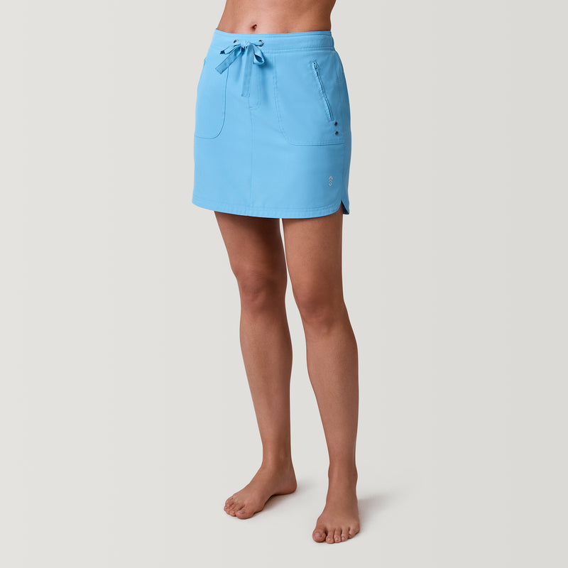 [Model is 5’9” wearing a size Small.] Women&