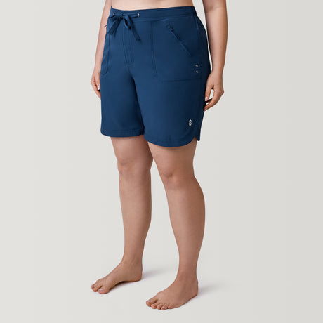 [Model is 5’10” wearing a size 1X] Free Country Women's Plus Size Bermuda Board Short II - Navy - #color_navy